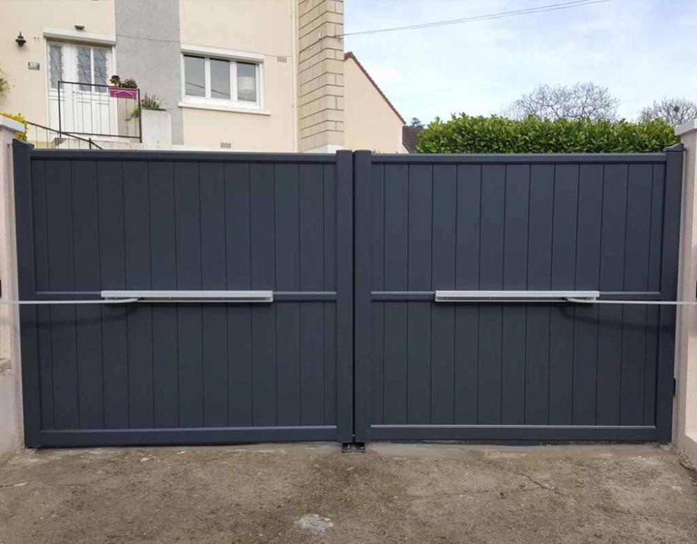 Installateur de portes_ portails_ fenêtres_ volets Yveline.jpg