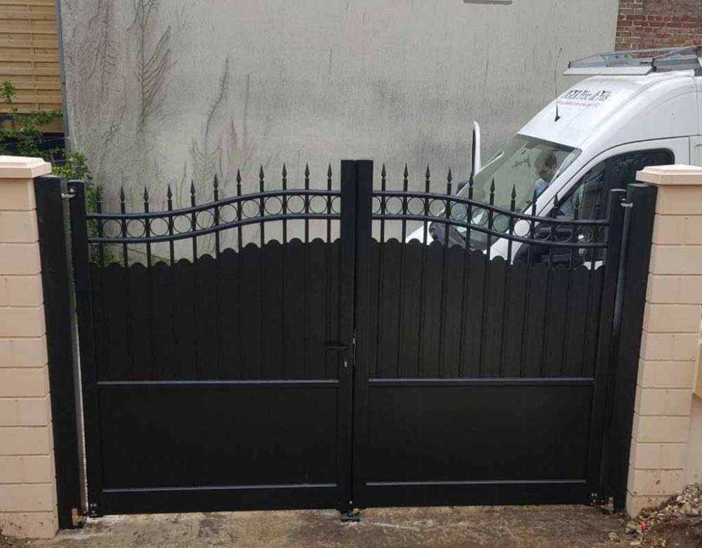 Installateur de portes_ portails_ fenêtres_ volets Yveline (1).jpg