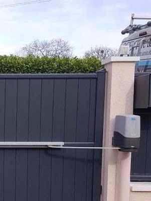 Pose de menuiserie Andrésy.jpg