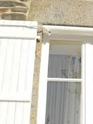 Pose de menuiserie Andrésy (1).jpg